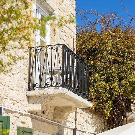 La Grenadine Hotell *